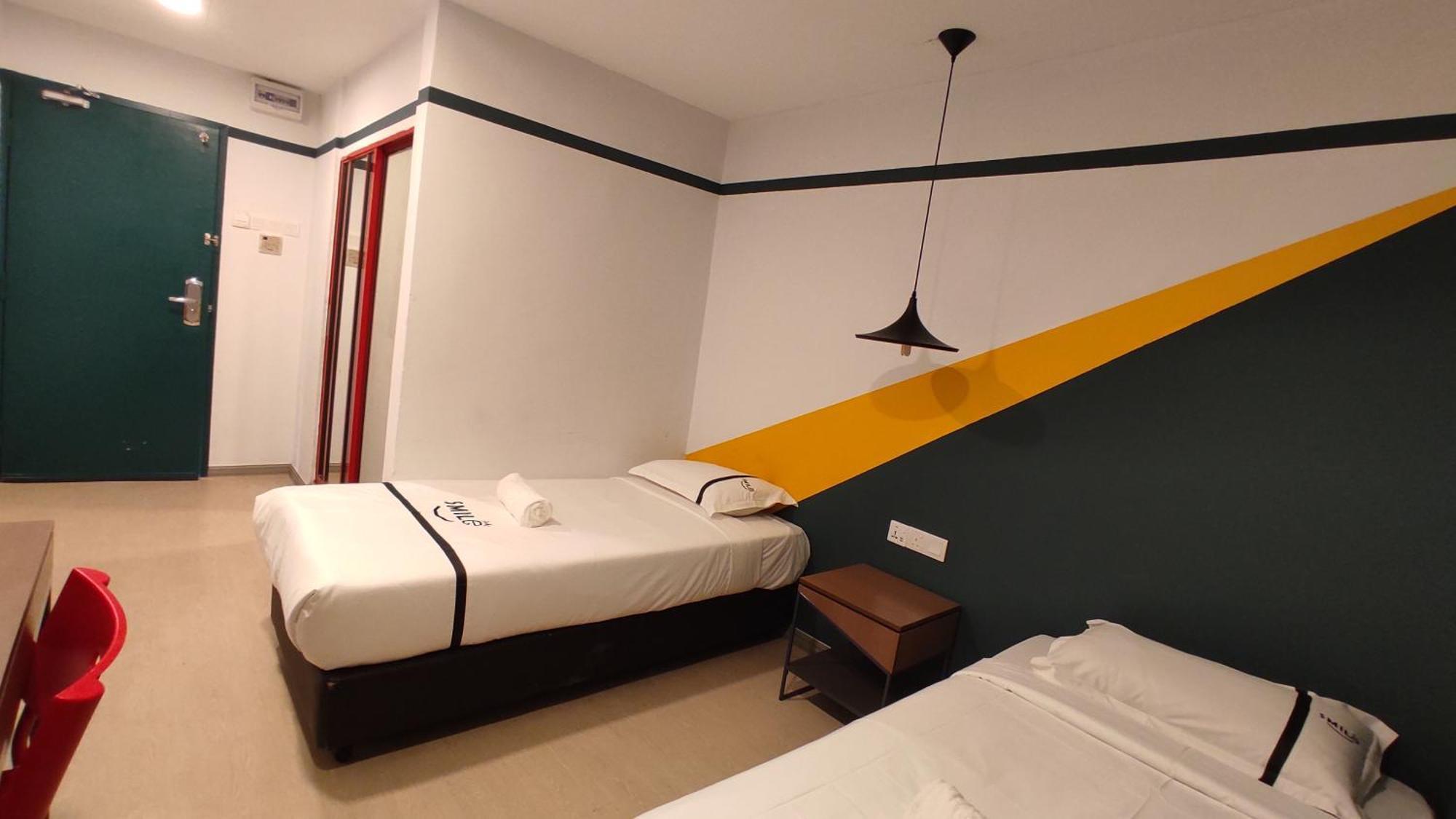 Smile Hotel C180 Cheras Selatan מראה חיצוני תמונה
